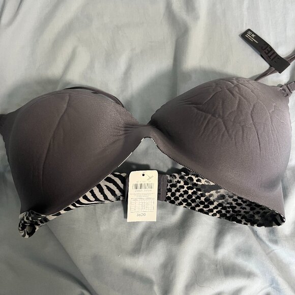 La Senza Itech Gray Smooth Bra! 36DD NEW - Picture 1 of 6